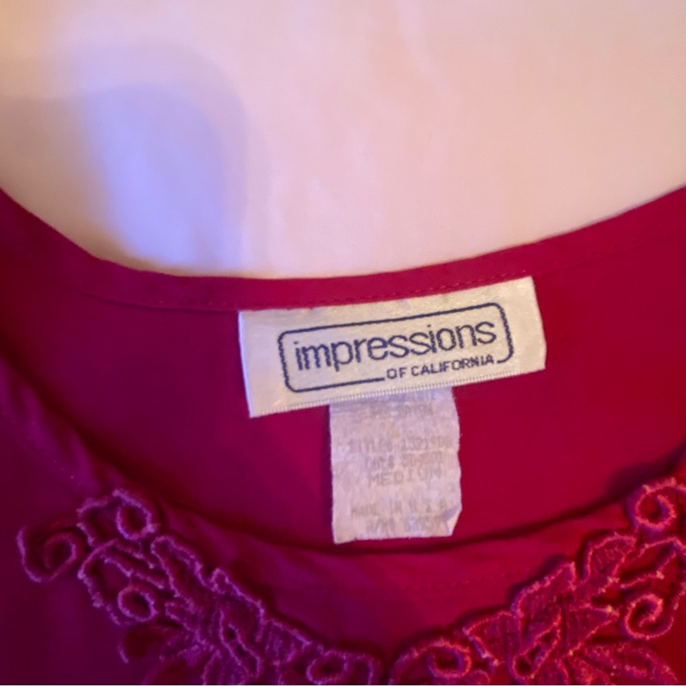 Vintage Round Neck Raspberry Tank - Picture 4 of 8
